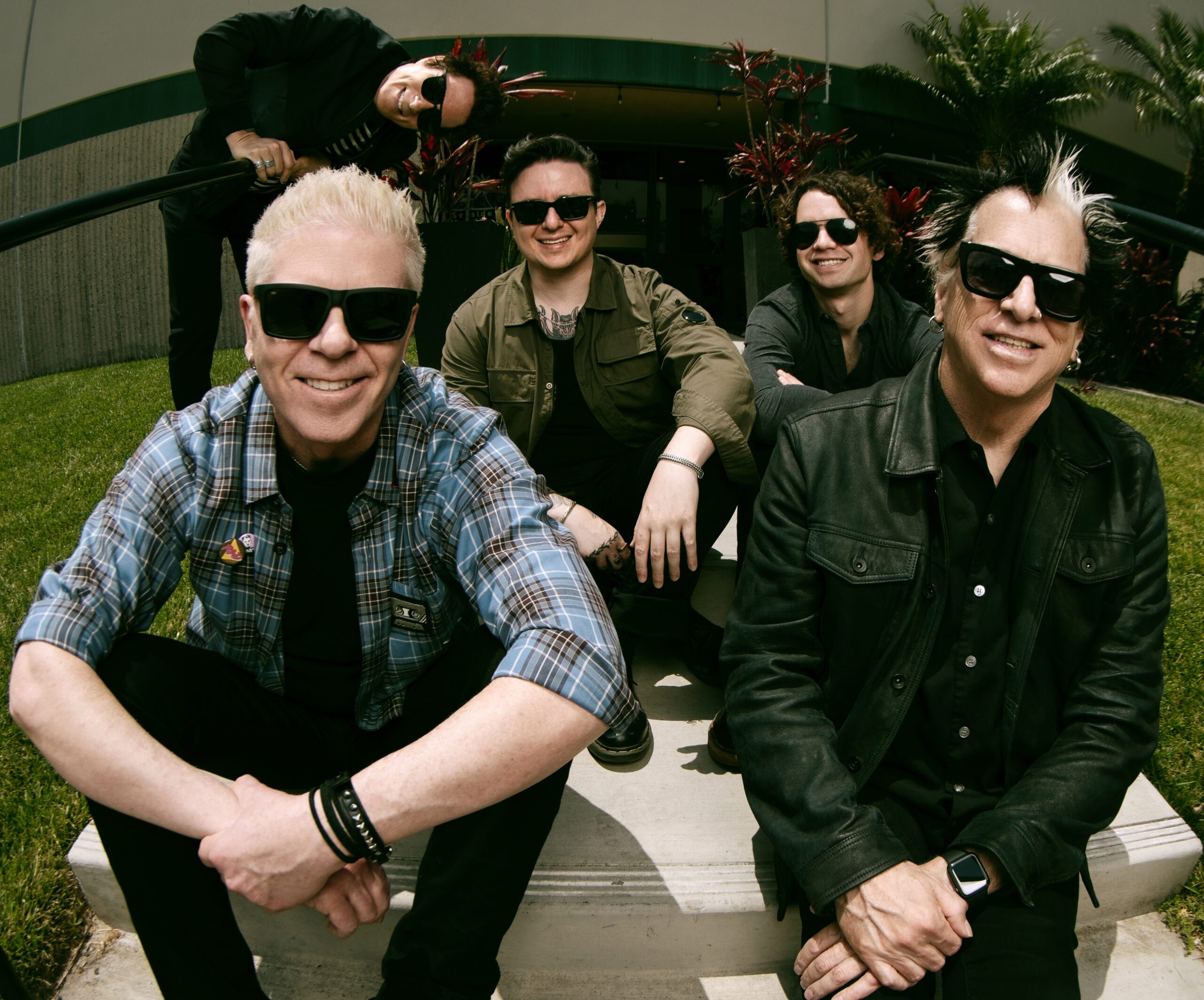 The Offspring – “Light It Up”